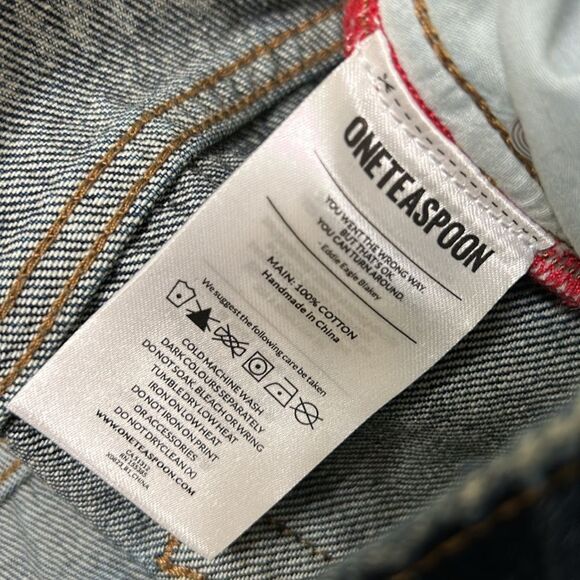 One Teaspoon Dark Blue Straight Leg High Waist Jeans(Size 26) - Picture 14 of 15